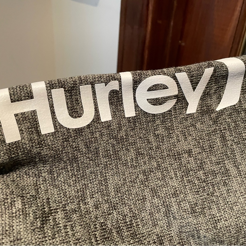 Hurley Blue and Black Puffer Vest with Gray Sleeves - Picture 7 of 7